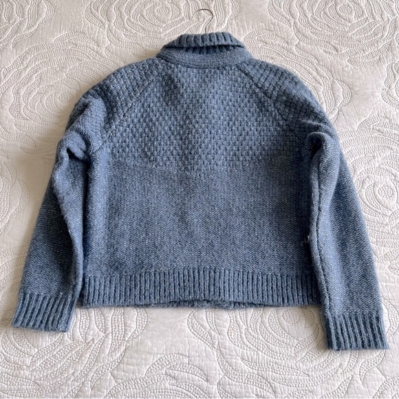 The GREAT - Shrunken Hearth Cardigan - Salt Water Blue - Picture 12 of 15